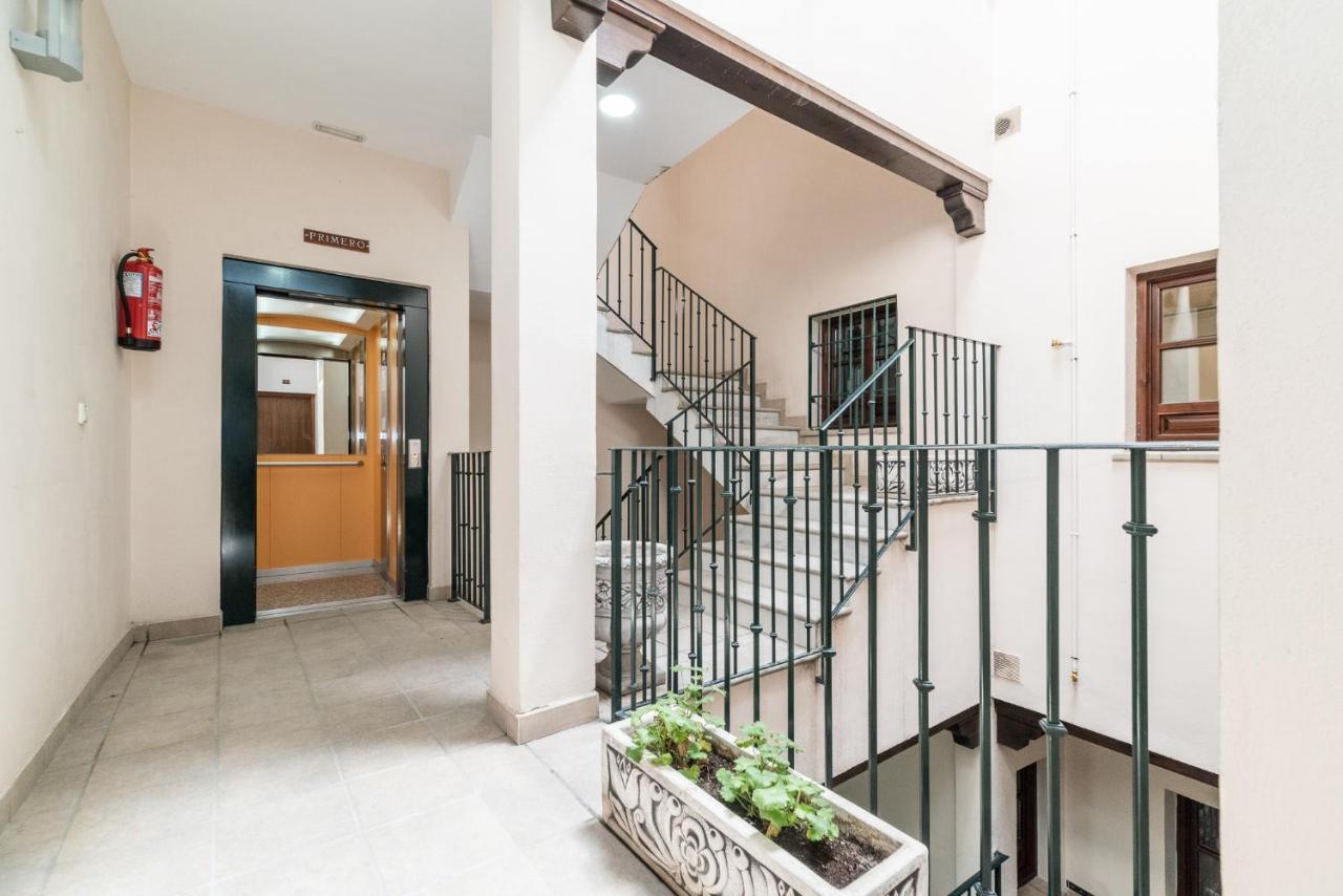 Modern Cozy Flat In Granada'S City Centre 1 Екстер'єр фото