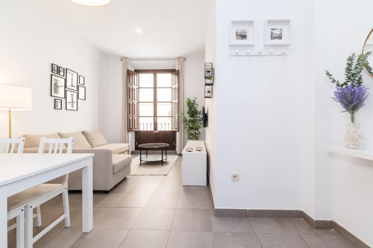 Modern Cozy Flat In Granada'S City Centre 1 Екстер'єр фото
